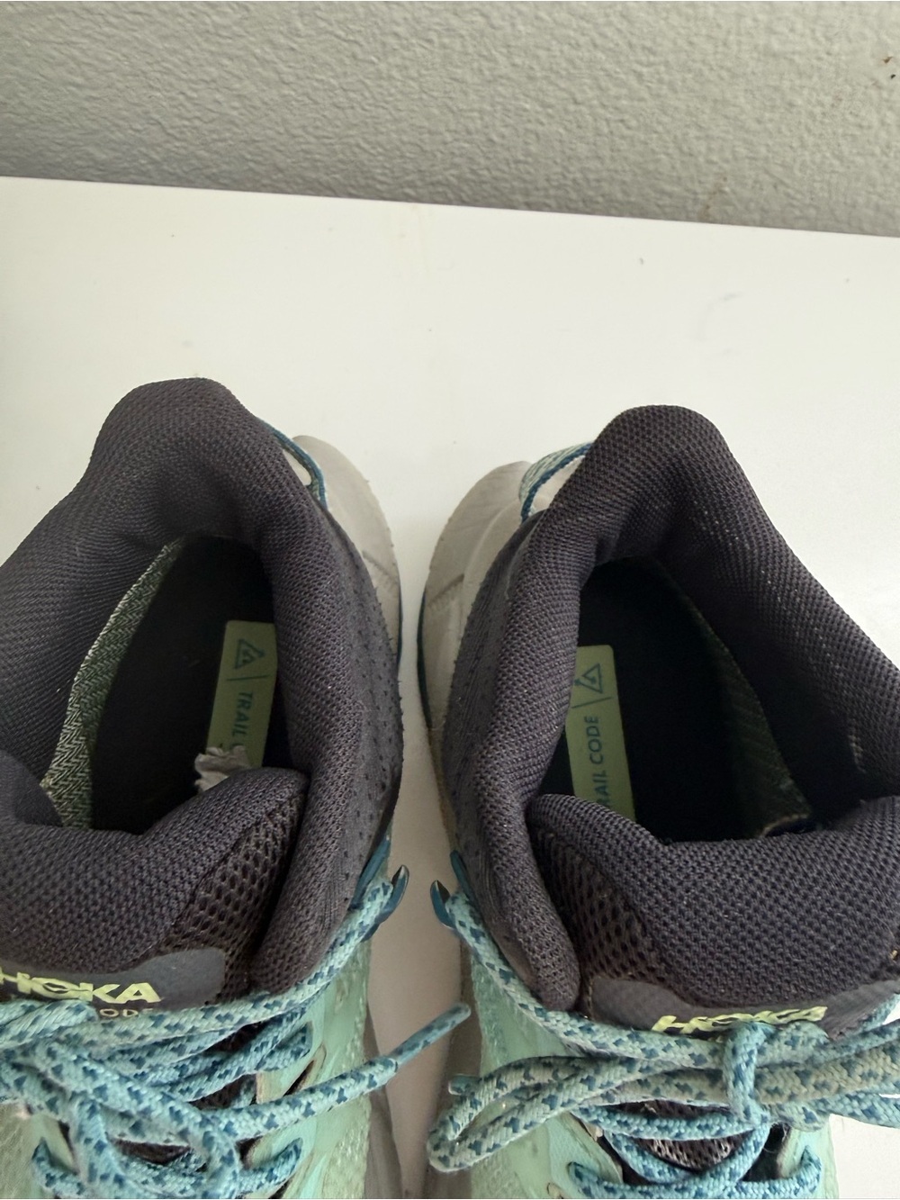 Hoka Trail code GTX women size 7 Shoe in Mint, Black and Yellow - Picture 4 of 10
